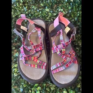 Girls Volatile Strappy Sandals size 3 Pink Multi color